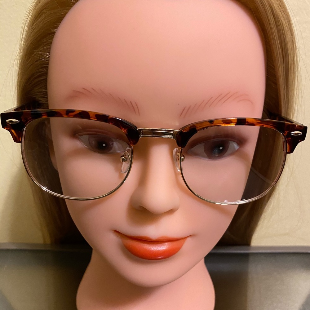 (UNISEX) Leopard Sophisticated Clear Frames